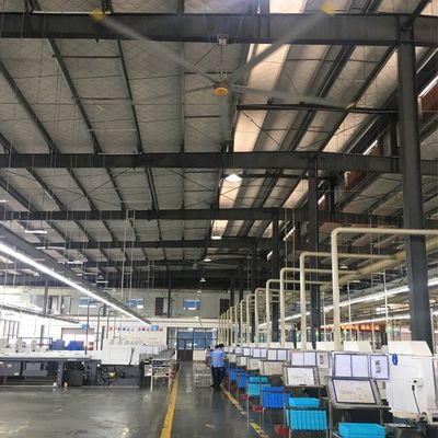 Καλή τιμή. 61m Βιομηχανικός ανεμιστήρας οροφής με 6 λεπίδες αλουμινίου βελτιώνει την ροή αέρα στα καταστήματα ένδυσης σε απευθείας σύνδεση